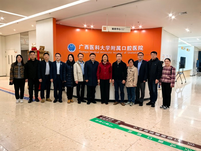 显微根管治疗技术培训班在公司成功举办 第 7 张 显微根管治疗技术培训班在公司成功举办 第 7 张