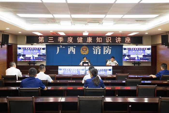 公司专家团队为全区消防指战员开展口腔健康培训 第 1 张 公司专家团队为全区消防指战员开展口腔健康培训 第 1 张