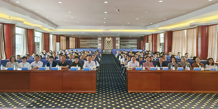 公司举办2025年住院医师规范化培训临床实践能力考核考官培训班（第七期） 第 6 张