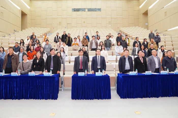 伟德国际1946娱乐第六届职工代表大会第一次会议暨工会第七届会员代表大会第一次会议胜利召开 第 2 张 伟德国际1946娱乐第六届职工代表大会第一次会议暨工会第七届会员代表大会第一次会议胜利召开 第 2 张