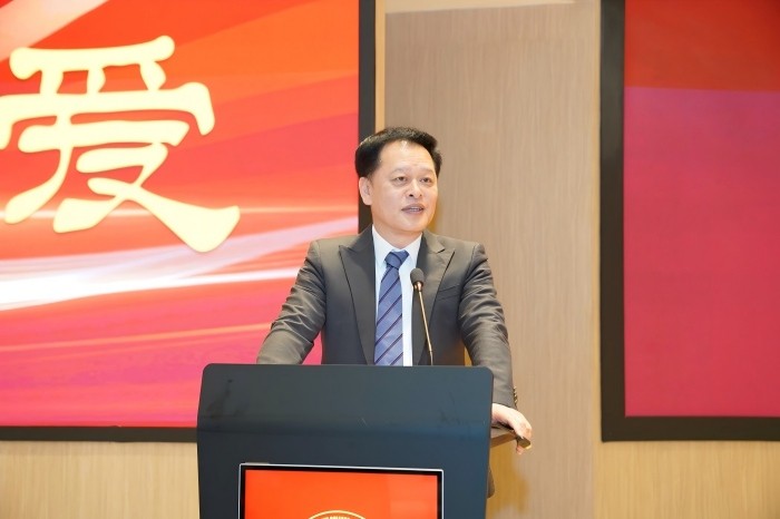 礼敬芳华 赓续荣光——公司举行2025年度职工荣誉退休仪式 第 2 张 礼敬芳华 赓续荣光——公司举行2025年度职工荣誉退休仪式 第 2 张