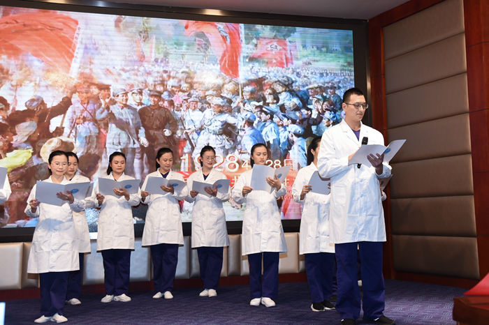 11.民主路门诊党支部《唱史咏廉——白衣使者》_副本.jpg 【喜迎二十大】公司成功举办“喜迎二十大·医心颂清廉”诵读比赛 第 11 张